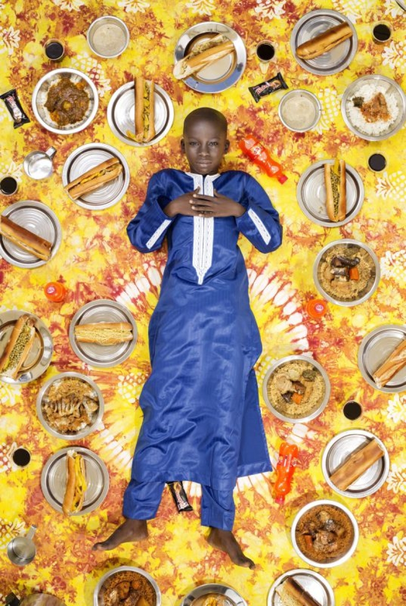 Our daily bread: amazing photo Gregg Segal on the diets of children of different Nations Our daily bread: amazing photo Gregg Segal on the diets of children of different Nations