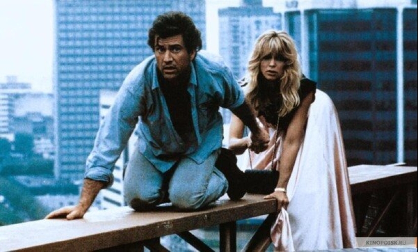 Output: 20 old comedies of the 80's-90's years