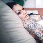 Painted beauty Mara Inperial, which can be read like a book