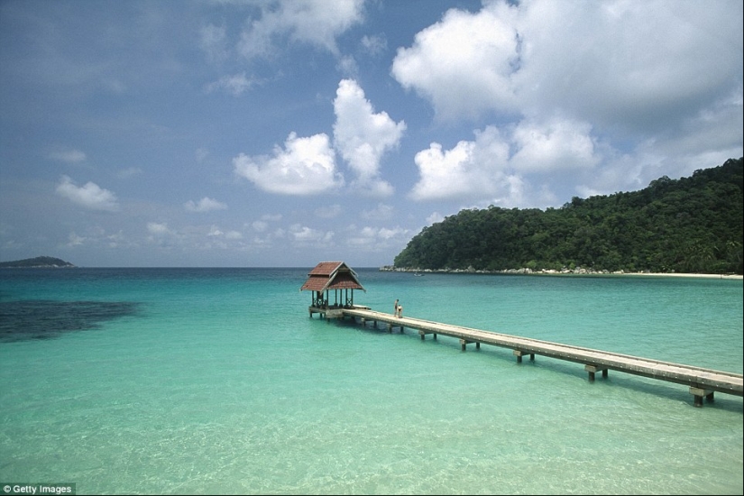 Paradise with the most transparent water in the world