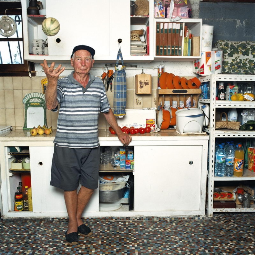 Parisian interiors and their inhabitants Parisian interiors and their inhabitants