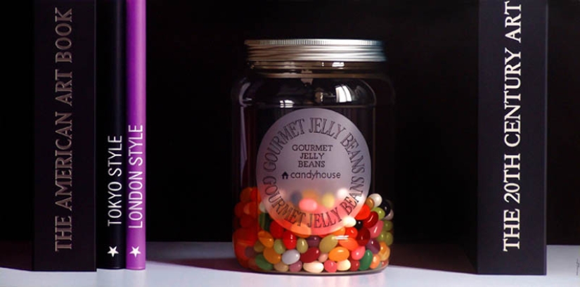 Pedro Campos y sus pinturas al óleo, al igual que las fotos Pedro Campos y sus pinturas al óleo, al igual que las fotos