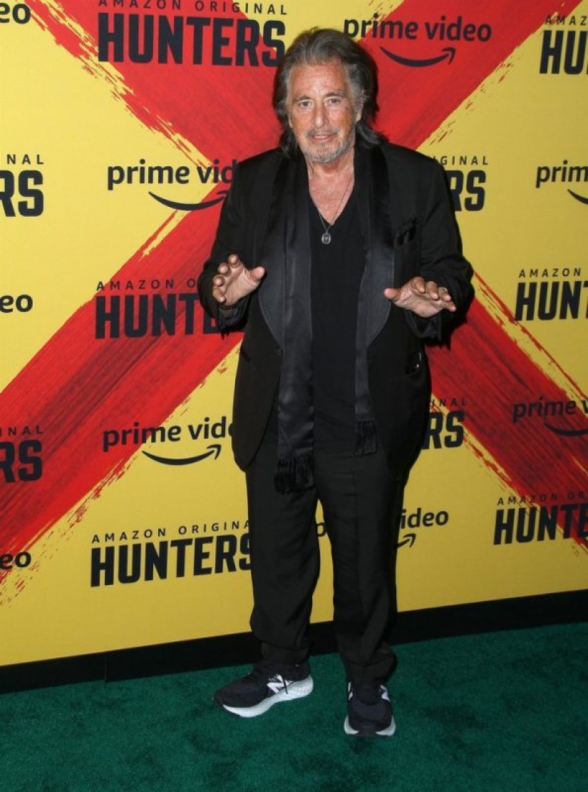 Pequeño pero perfectamente formado: el más corto de hombres famosos Pequeño pero perfectamente formado: el más corto de hombres famosos