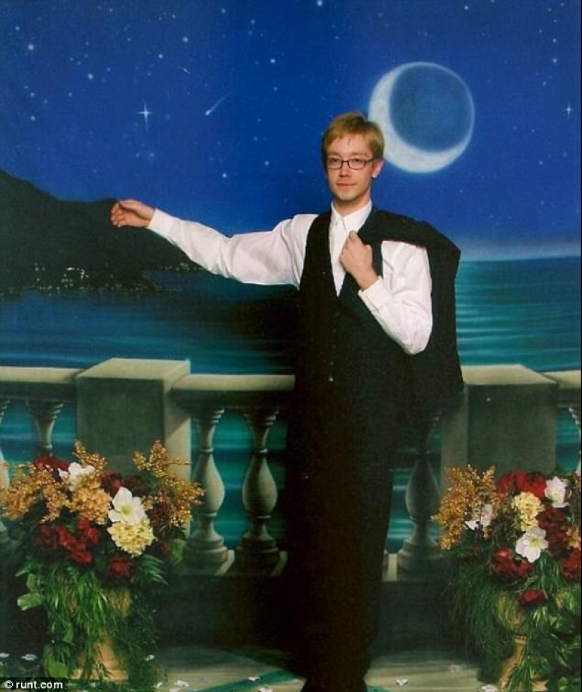 Photo of epic failures with prom Photo of epic failures with prom