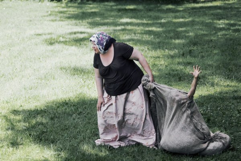 Photo project "The reverse side of maternal love" by Anna Radchenko Photo project "The reverse side of maternal love" by Anna Radchenko