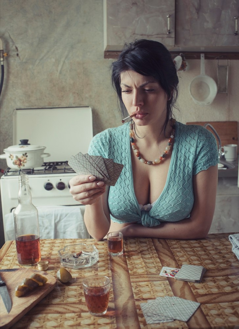 Photo shoot of naughty laundresses by a Ukrainian artist