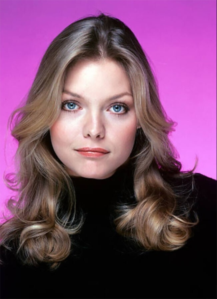 Photo shoot of the future star-21-year-old Michelle Pfeiffer