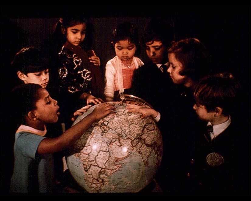 Photos from Earth that aliens must definitely see