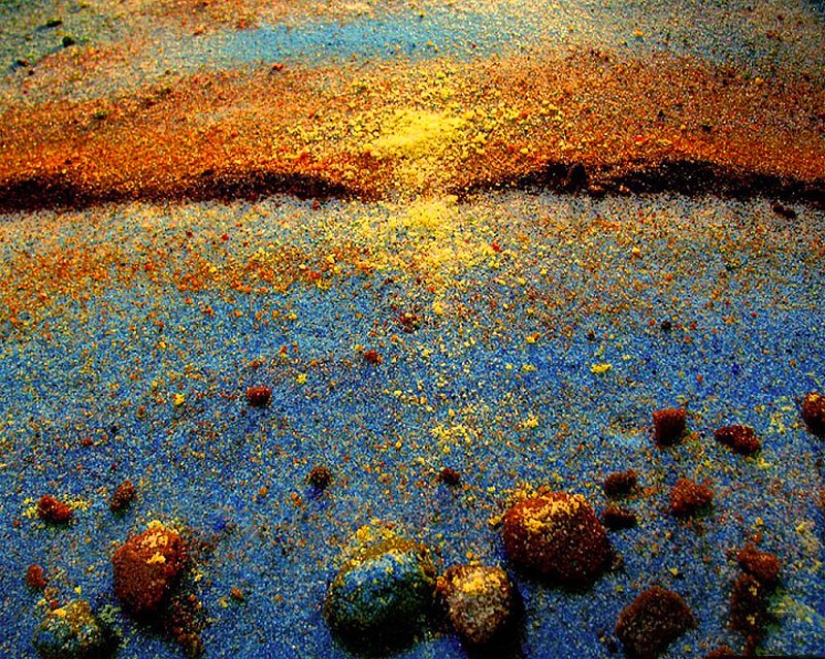 Picture of salt and spices