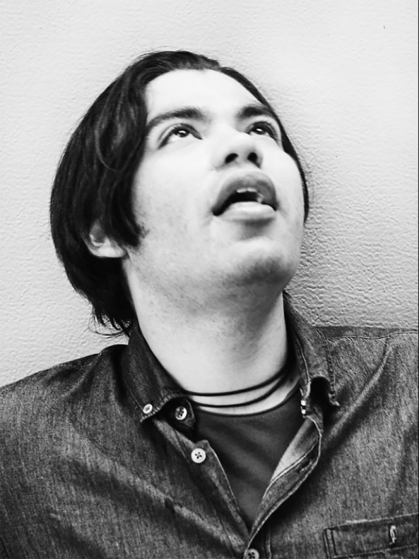 Poignant moment: portraits of people who have tasted the hottest pepper in the world Poignant moment: portraits of people who have tasted the hottest pepper in the world