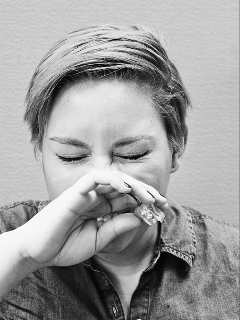 Poignant moment: portraits of people who have tasted the hottest pepper in the world Poignant moment: portraits of people who have tasted the hottest pepper in the world