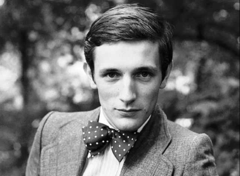 Por qué Karl Lagerfeld e Yves Saint Laurent se pelearon y dejaron de hablarse