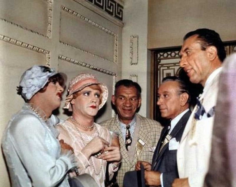 Por qué la película "Only Girls in Jazz" es en blanco y negro Por qué la película "Only Girls in Jazz" es en blanco y negro