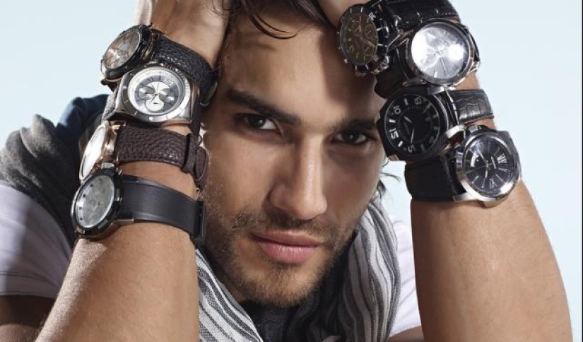 Por qué los hombres usan relojes en la mano izquierda Por qué los hombres usan relojes en la mano izquierda