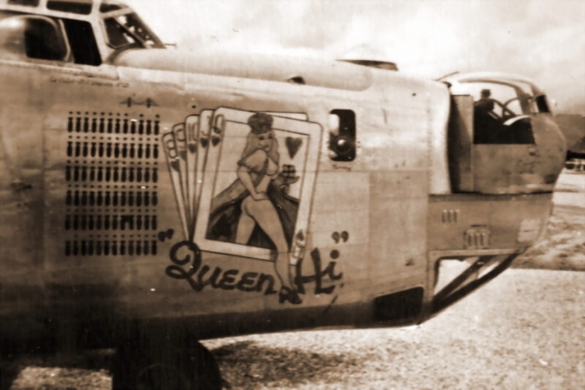 ¿Por qué los soldados estadounidenses en Vietnam usan cartas en sus cascos ¿Por qué los soldados estadounidenses en Vietnam usan cartas en sus cascos