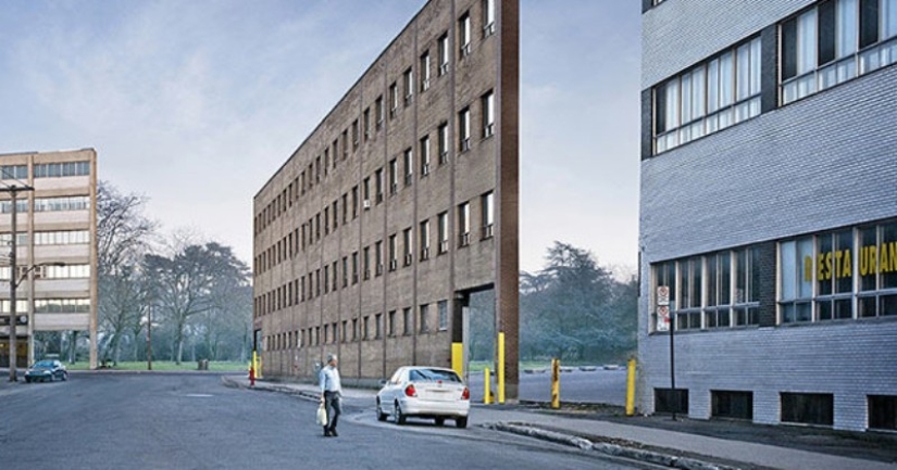 Por qué necesitas fachadas sin edificios, o la realidad ceremonial de Zachary Godrillo-Roy