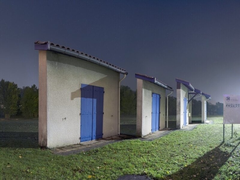 Por qué necesitas fachadas sin edificios, o la realidad ceremonial de Zachary Godrillo-Roy