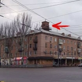 ¿Por qué se construyeron pequeñas casas en los techos de "Stalinok"?