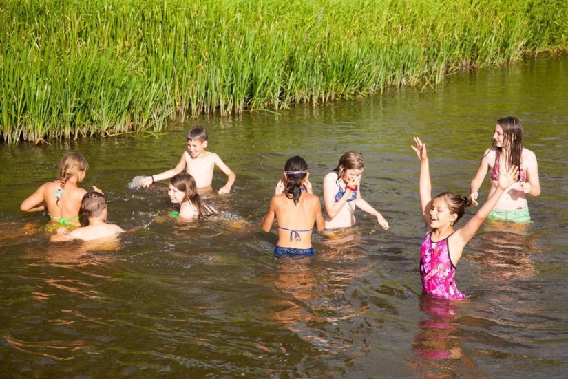 ¿Por qué son peligrosas las cercarias, parásitos del agua de los ríos que penetran la piel?