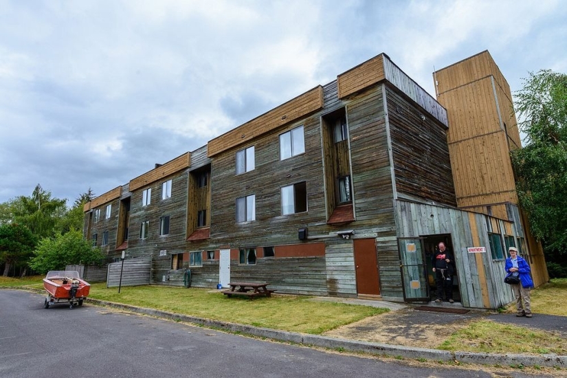 ¿Por qué todos los residentes abandonaron un pueblo en la frontera con Alaska sin siquiera apagar las luces?