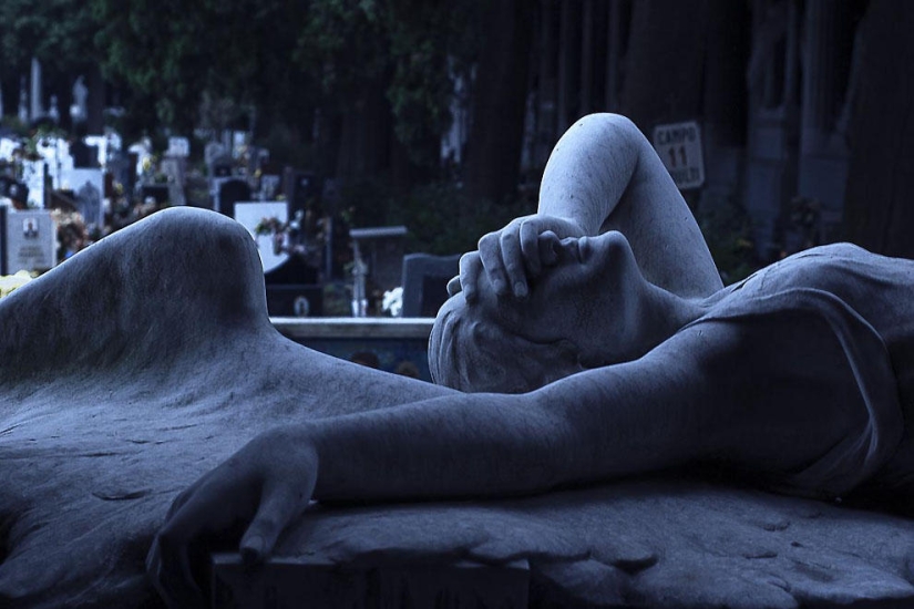 Post Esculturas llamativas