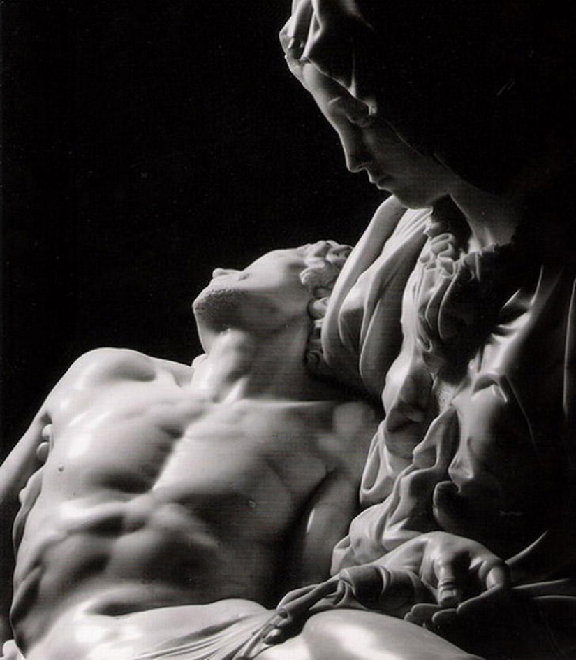 Post striking Sculptures