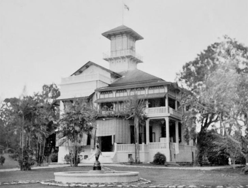 Princesa Katya Desnitskaya de Tailandia: La niña rusa por la que el príncipe Chakrabon renunció a la poligamia Princesa Katya Desnitskaya de Tailandia: La niña rusa por la que el príncipe Chakrabon renunció a la poligamia