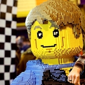 Profession lego-master — how to make money playing