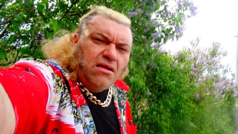 Prophet Sunboy - the story of the difficult life of a “sunny boy” Prophet Sunboy - the story of the difficult life of a “sunny boy”