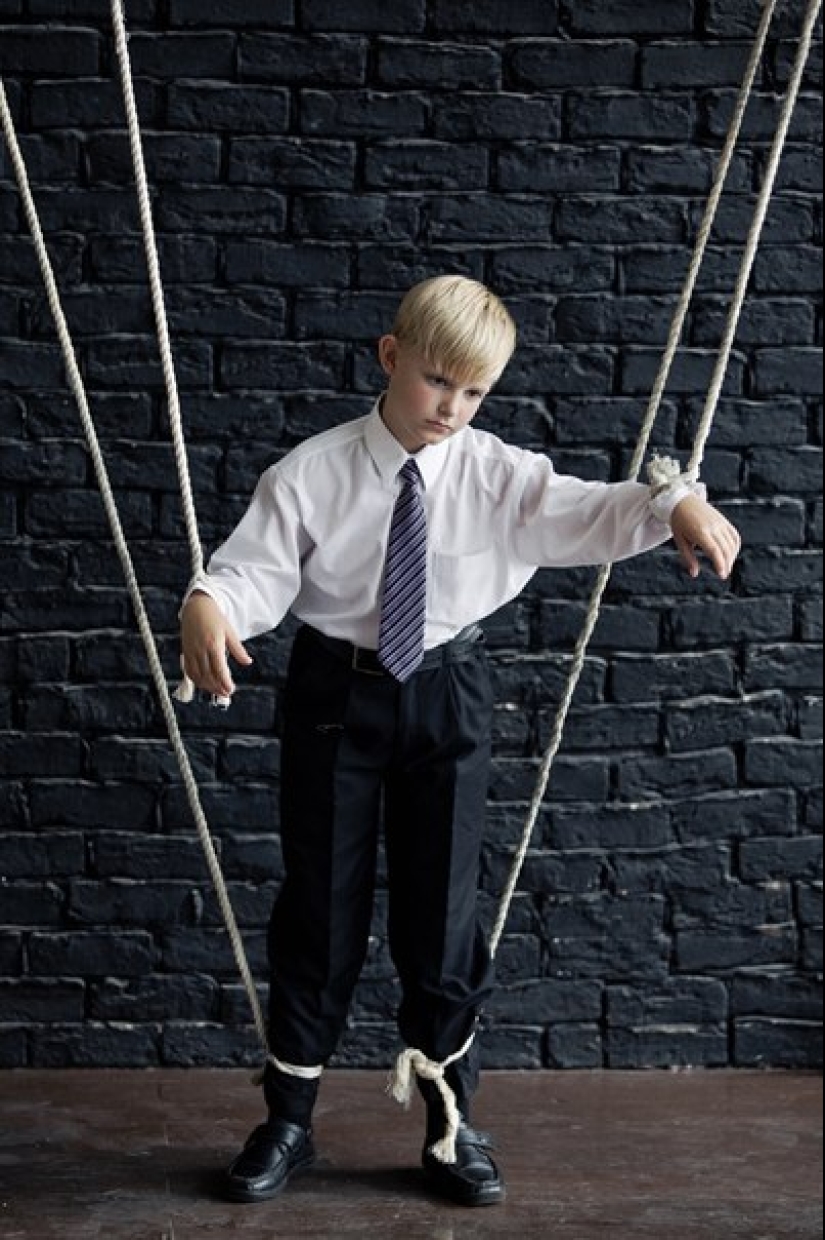 Proyecto fotográfico" El reverso del amor maternal " de Anna Radchenko Proyecto fotográfico" El reverso del amor maternal " de Anna Radchenko