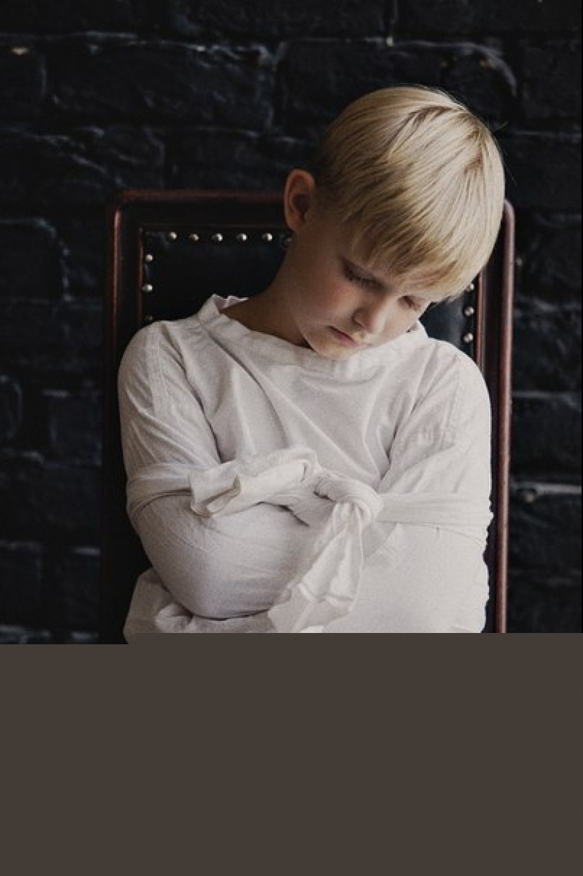 Proyecto fotográfico" El reverso del amor maternal " de Anna Radchenko Proyecto fotográfico" El reverso del amor maternal " de Anna Radchenko