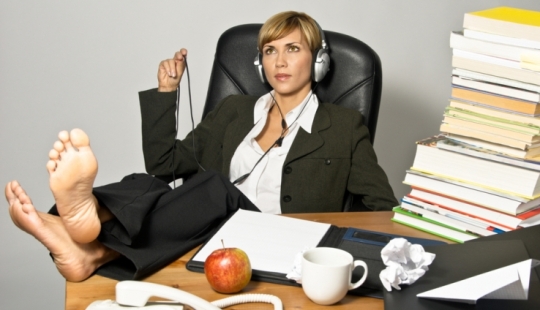 Qué es el efecto del cobertizo para bicicletas y por qué nos aferramos a las pequeñas cosas, perdiéndonos lo principal