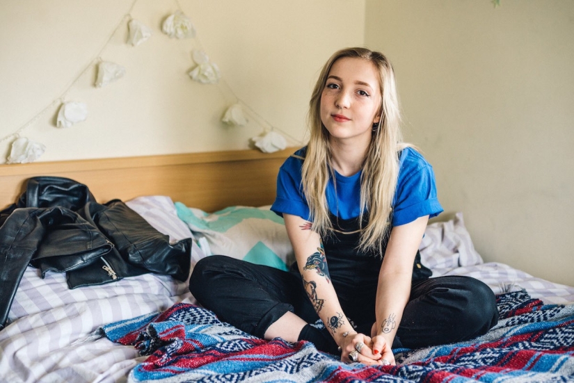 Queens of shit or household chistyuli? Queens of shit or household chistyuli?