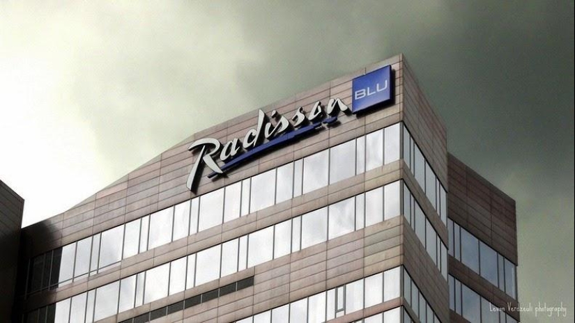 Radisson Blu Iveria - a luxury hotel that was a refugee camp