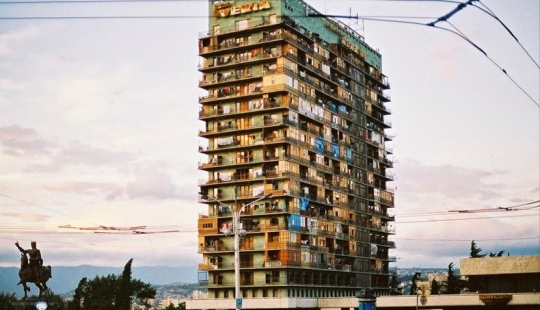 Radisson Blu Iveria: un hotel de lujo que fue un campo de refugiados