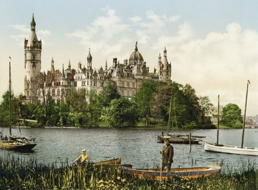 Rare color photos of pre-war Germany