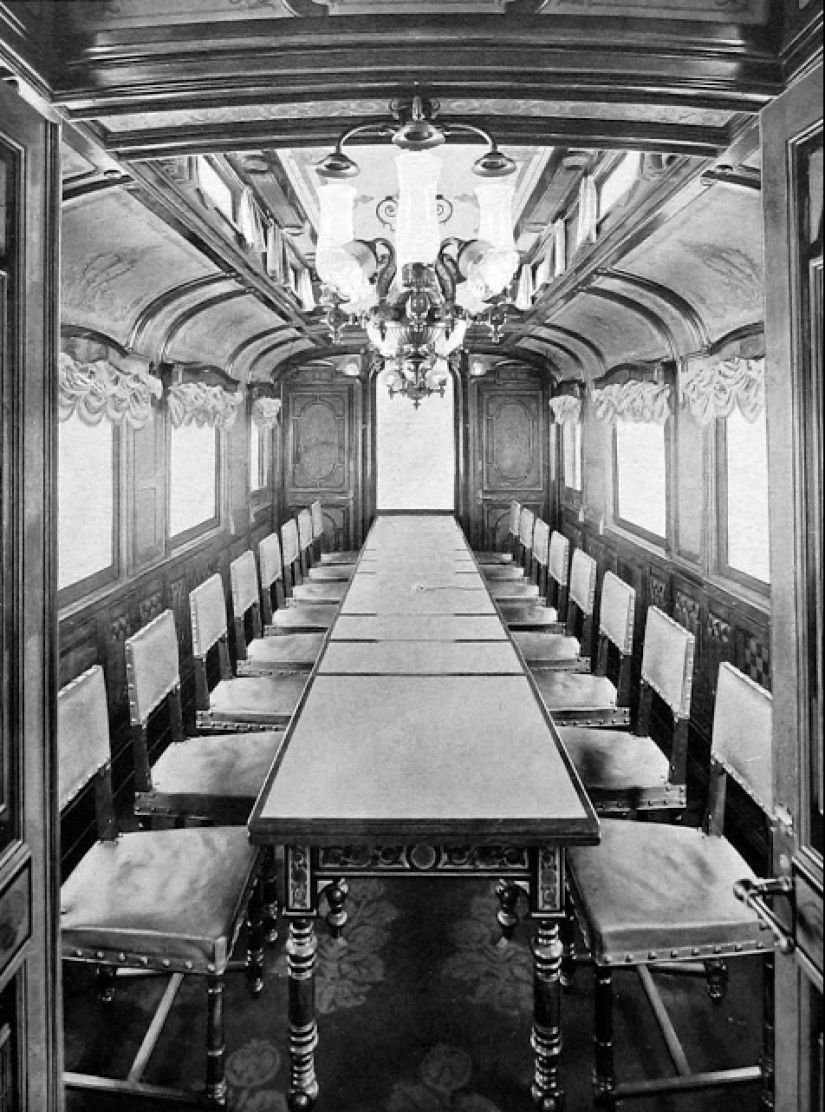 Rare photos of the imperial train in which Nicholas II lived and traveled