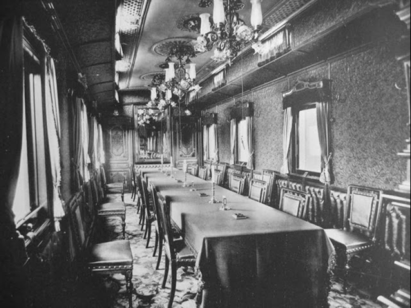 Rare photos of the imperial train in which Nicholas II lived and traveled