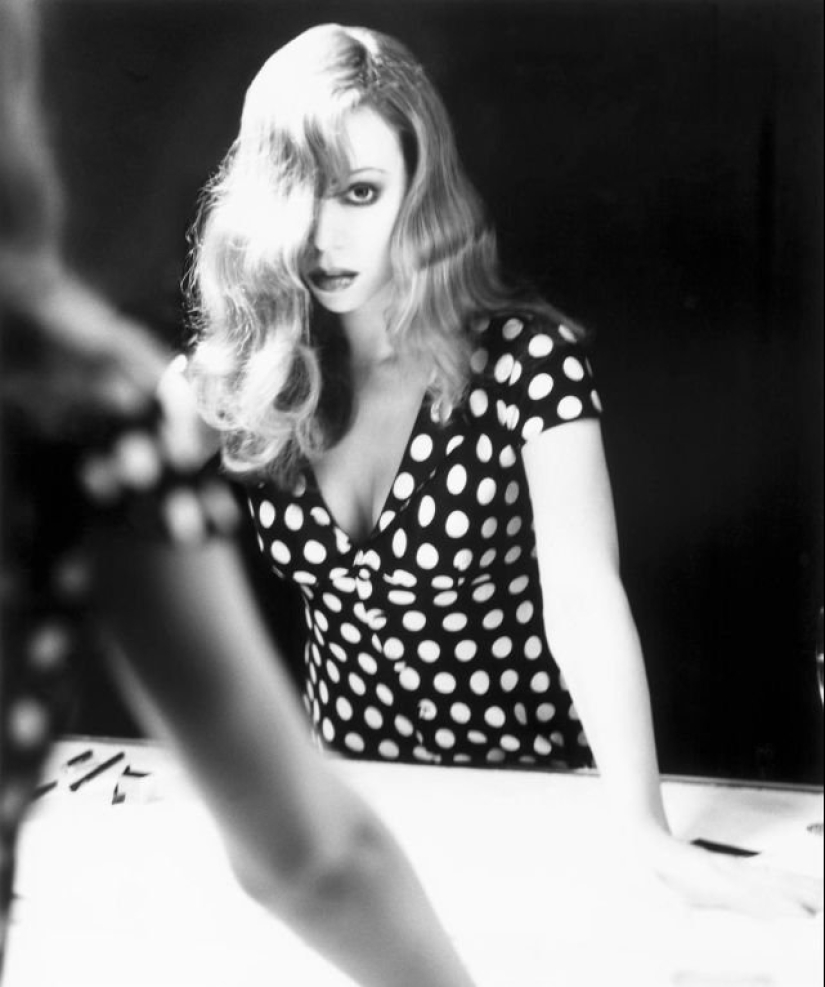 Rare pictures of young Mariah Carey in the 90-ies Rare pictures of young Mariah Carey in the 90-ies