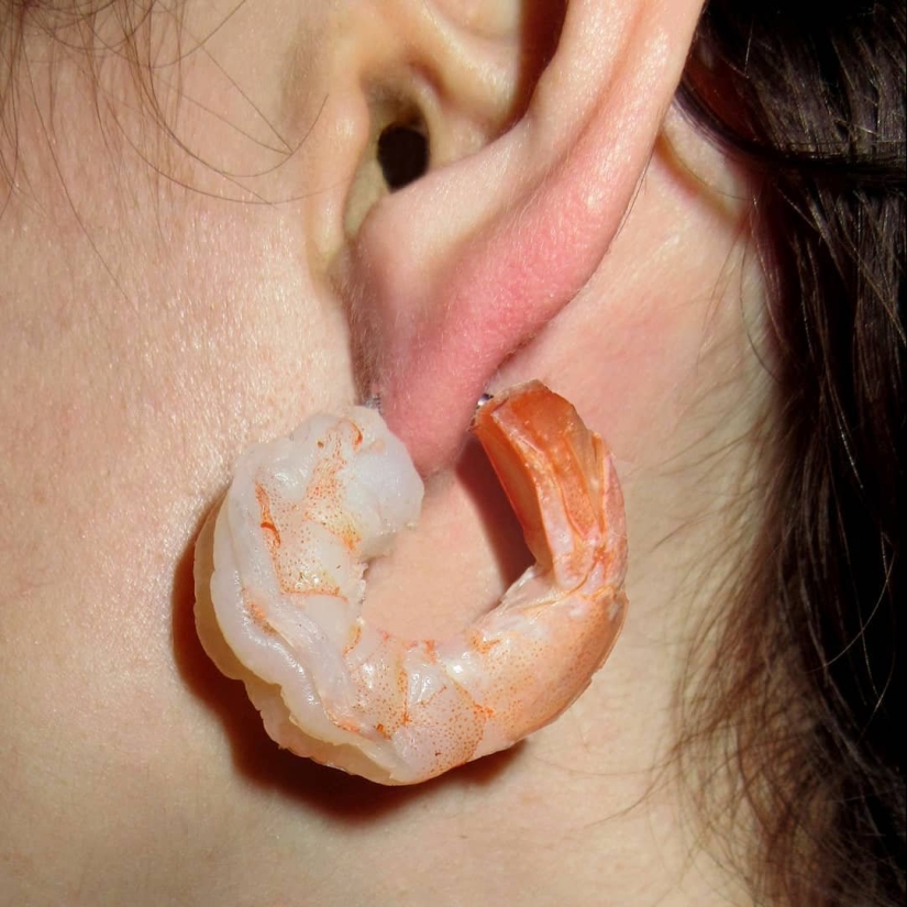 Realidad distorsionada - surrealismo en las obras de Gab Bois Realidad distorsionada - surrealismo en las obras de Gab Bois