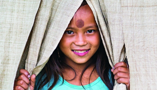 Retratos llamativos de representantes de las tribus del norte de Vietnam Retratos llamativos de representantes de las tribus del norte de Vietnam