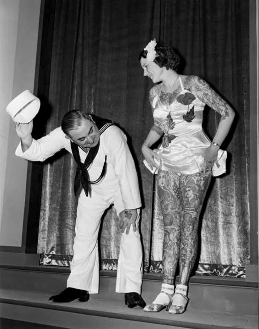 Retratos vintage de mujeres tatuadas