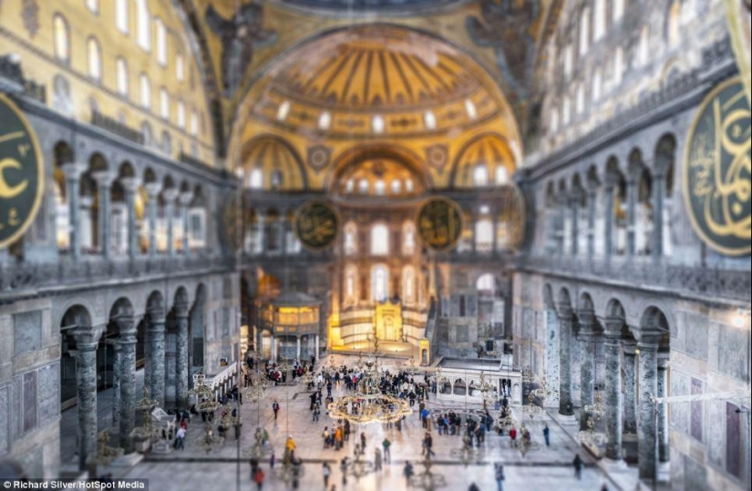 Richard Silver: the sights of the world in an unusual focus