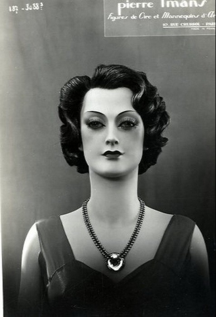 Rostro perdido o la evolución de los maniquíes desde el realismo al primitivismo