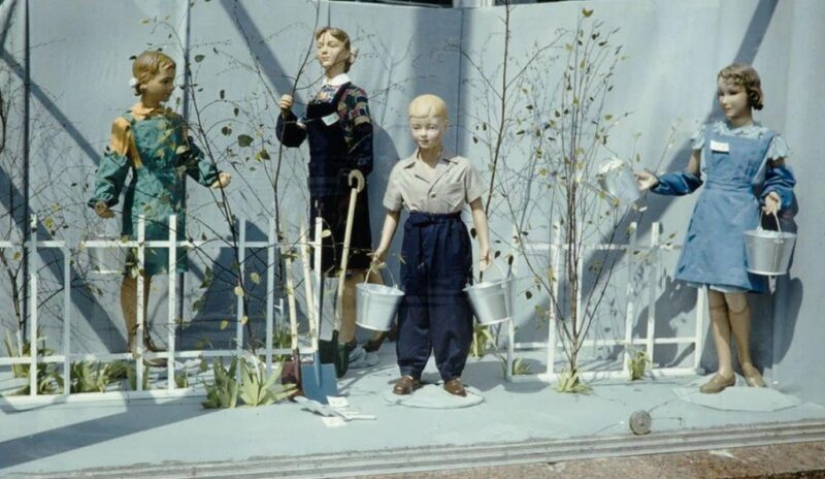 Rostro perdido o la evolución de los maniquíes desde el realismo al primitivismo