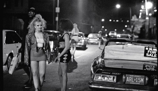 Rotten Apple: de un lado oscuro de nueva York de la década de los 80 en la foto de Myron Zownir