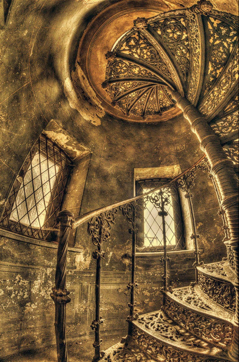 Ruinas europeas a través de los ojos de un profesor polaco Ruinas europeas a través de los ojos de un profesor polaco