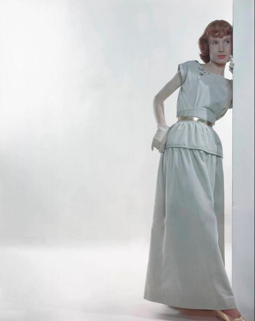 Russian trace in the Western gloss: fashion photos of Sergei Balkin of the 1940s Russian trace in the Western gloss: fashion photos of Sergei Balkin of the 1940s