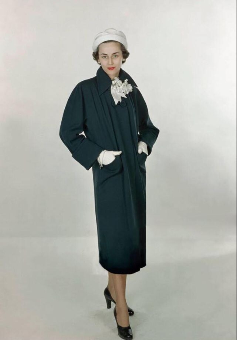 Russian trace in the Western gloss: fashion photos of Sergei Balkin of the 1940s Russian trace in the Western gloss: fashion photos of Sergei Balkin of the 1940s