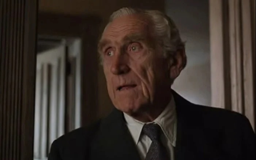 Sacando los pañuelos: las 30 muertes más tristes de personajes de ficción Sacando los pañuelos: las 30 muertes más tristes de personajes de ficción